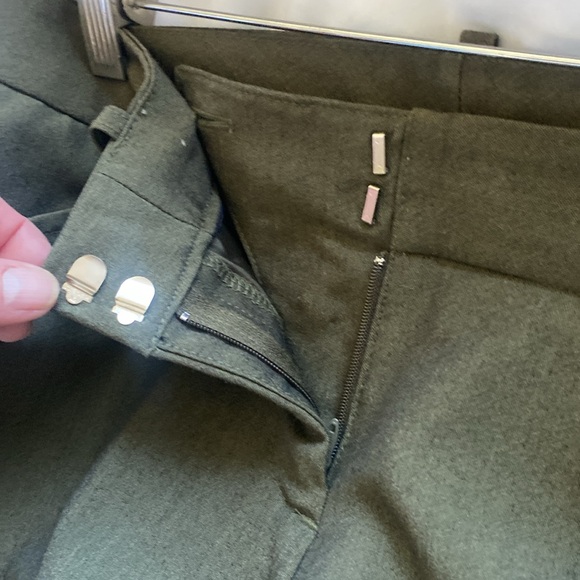 New-Hunter Green WORTHINGTON Modern Fit Dress Slacks. NWOT - Picture 2 of 12